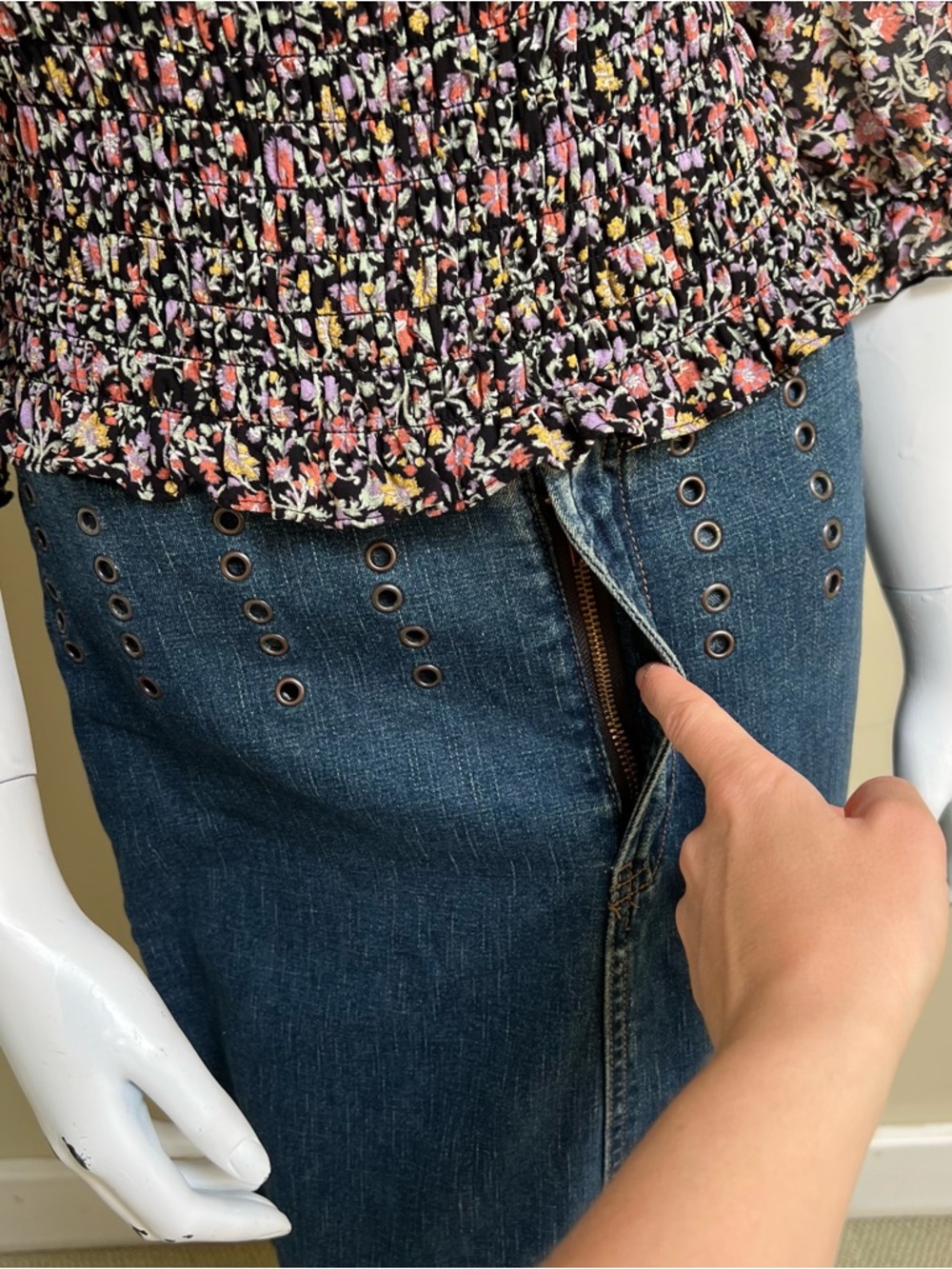 Vintage Denim Maxi Skirt - Picture 5 of 7